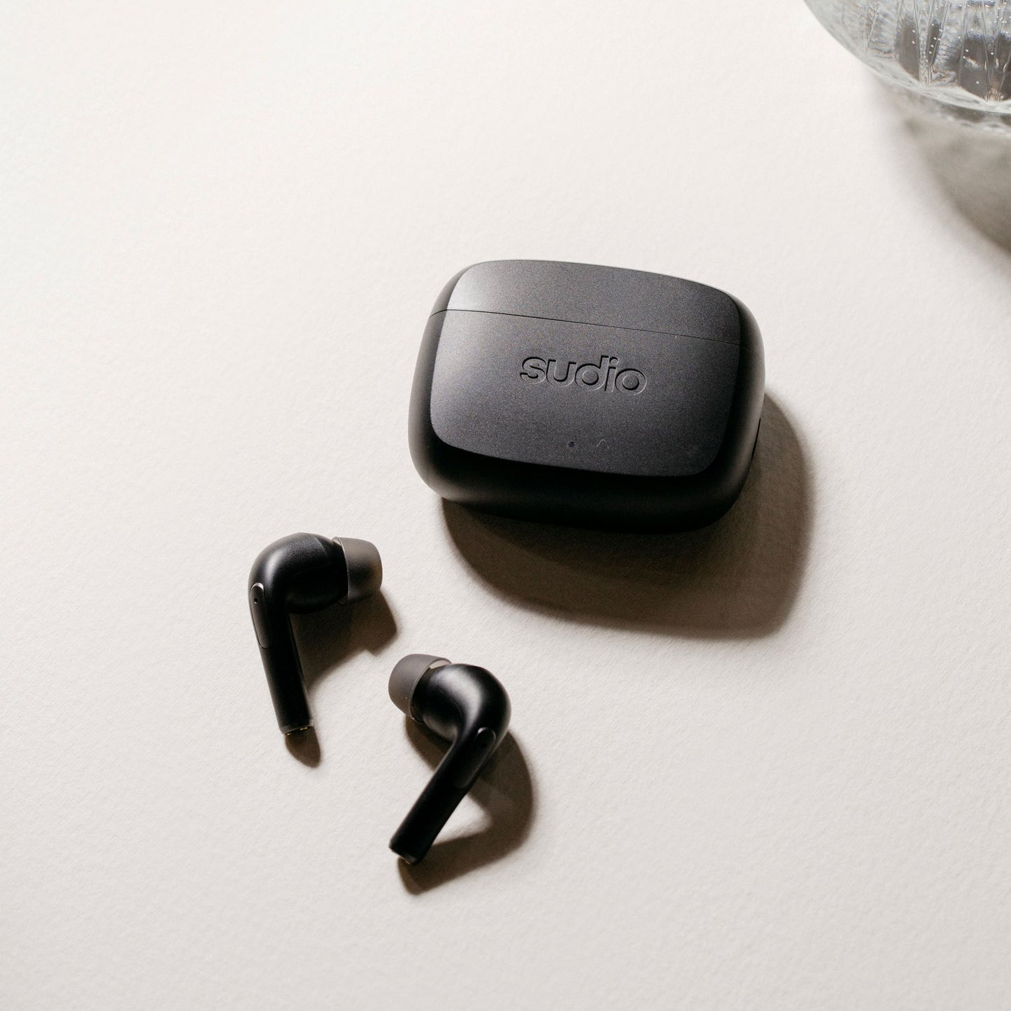 【送Häagen-Dazs™ 雪糕券】Sudio N2 Pro 半入耳真無線耳機-(4 色)