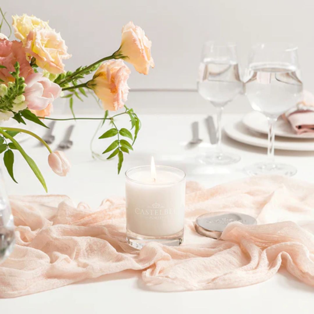 Castelbel 白茉莉香薰蠟燭 粉紅色和白色 228g